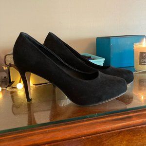 Black suede Madden girl heels